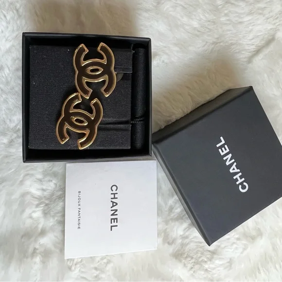 Chanel earrings - Picture 2 of 5